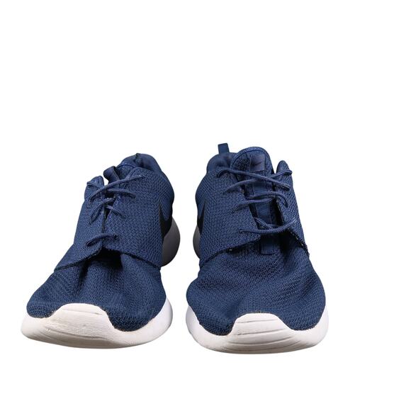 Nike Shoes Mens 10.5 Athletic Trainers Lifestyle Casual Sneakers Roshe Run Blue - Picture 2 of 12